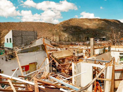 Schreiner und Metall Werkstatt nach dem Sturm